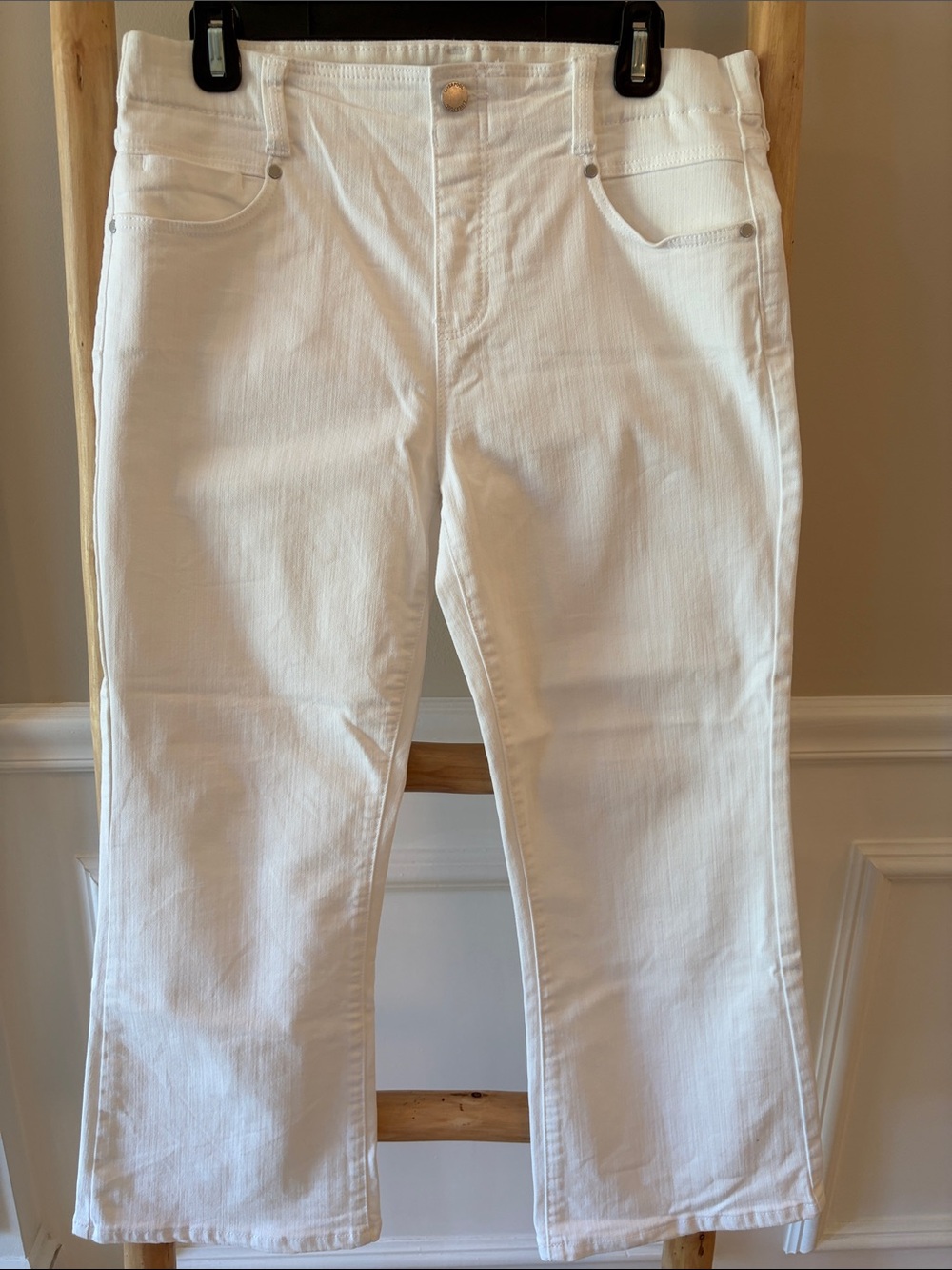 Liverpool Gia Glider Cropped White Jeans
